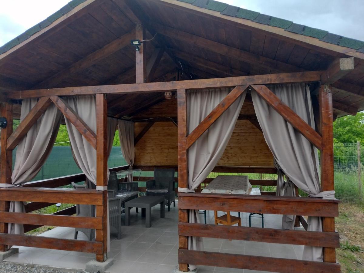 Hotel Casuta Teo Ocna Sibiului Esterno foto